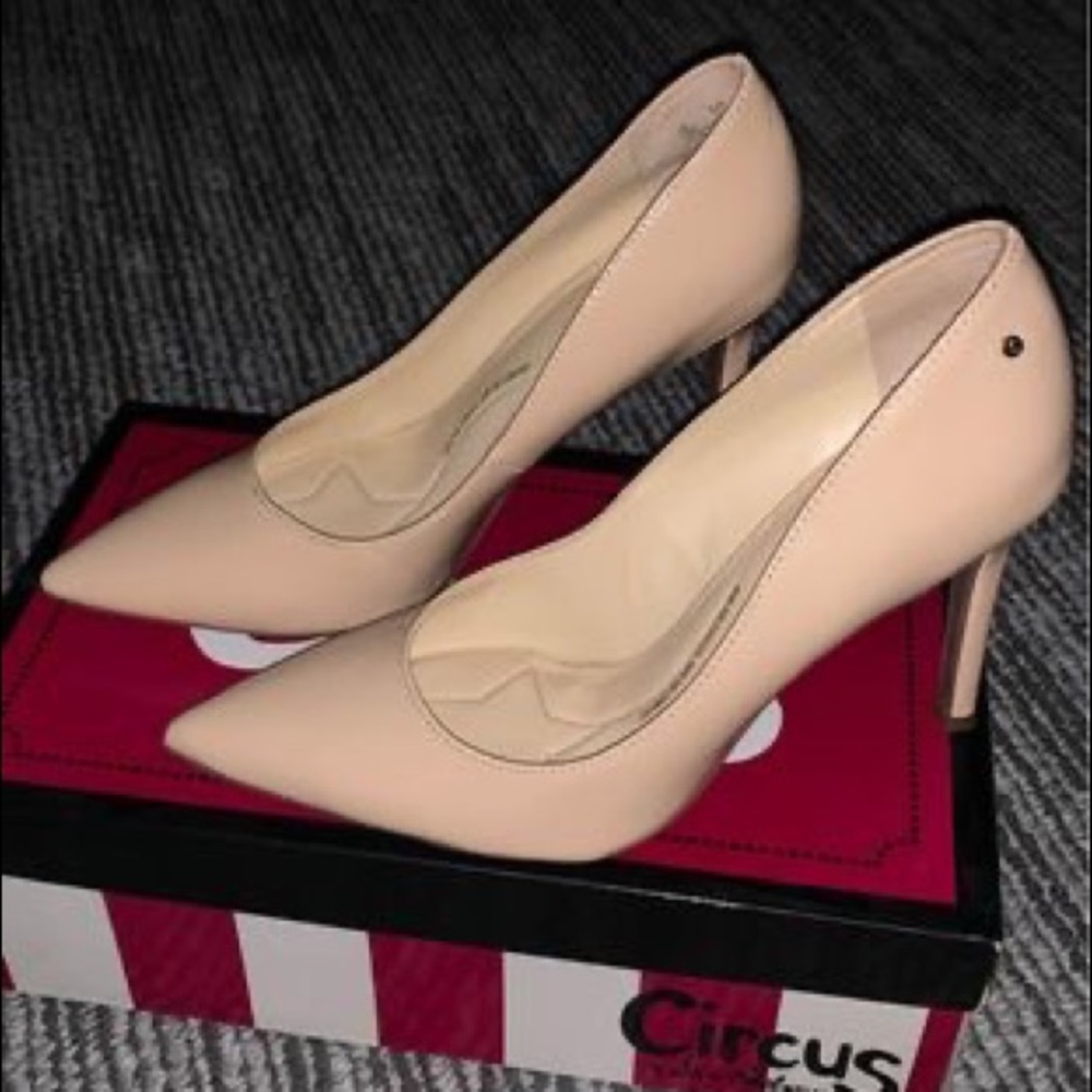 Circus by Sam Edelman Womens Heels
